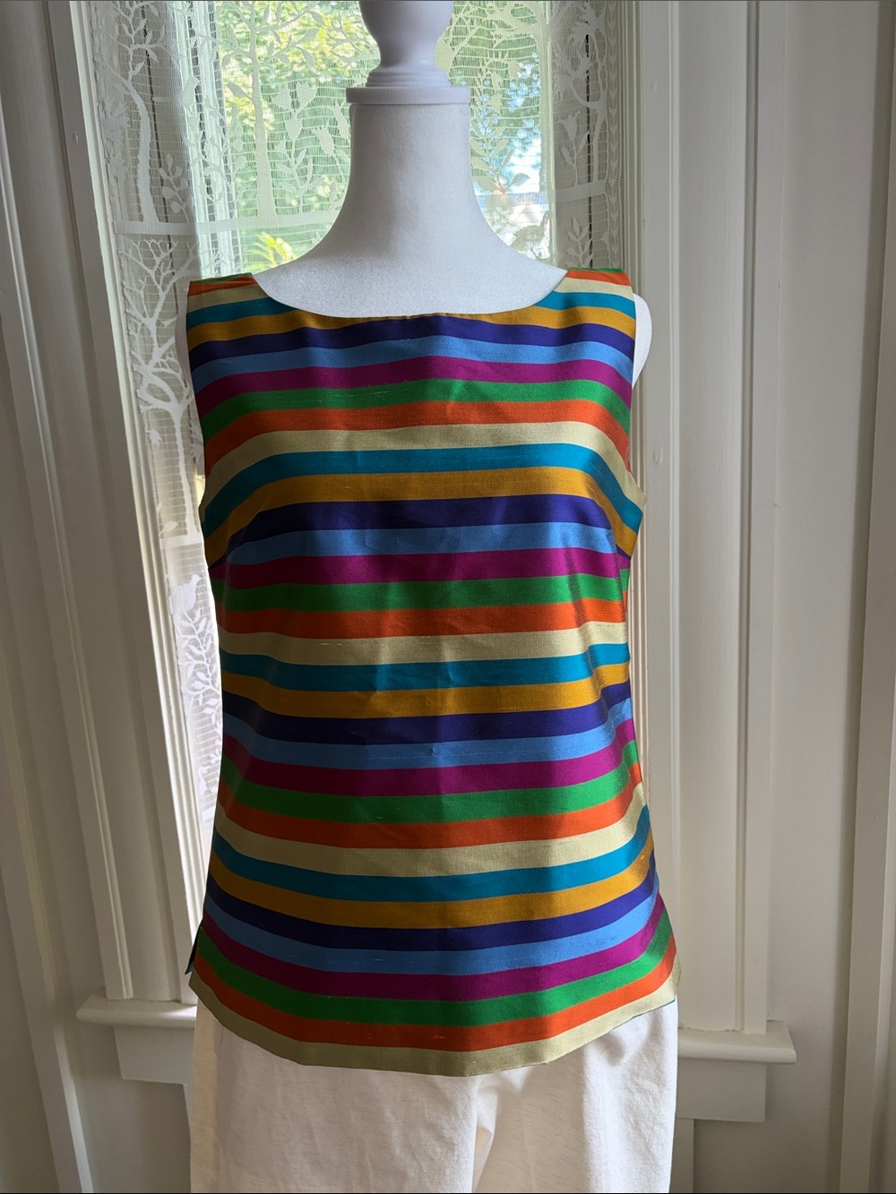 Vintage Silk Bold Color block Striped Sleeveless Top with Zip Zip